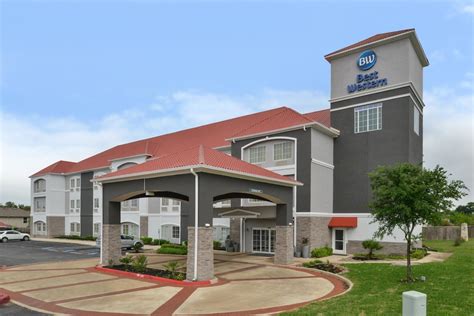 hotels in boerne  Drury Inn & Suites San Antonio Northeast